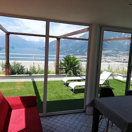 Attico With Big Terrace In With Pool 발브로나